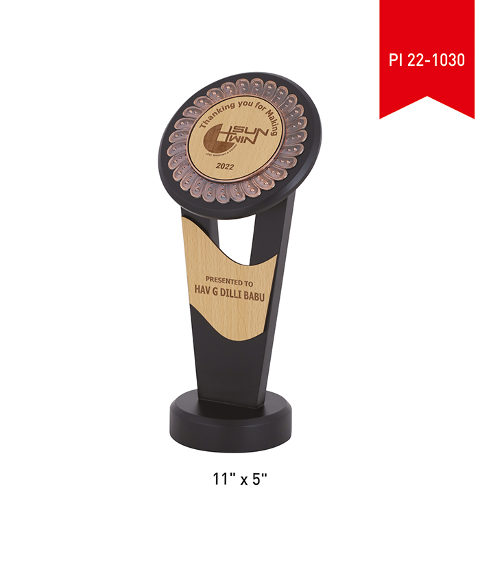Wooden Trophy PI 22- 1030