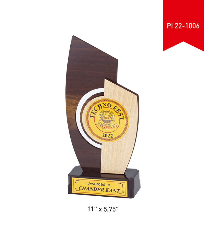 Wooden Trophy PI 22- 1006